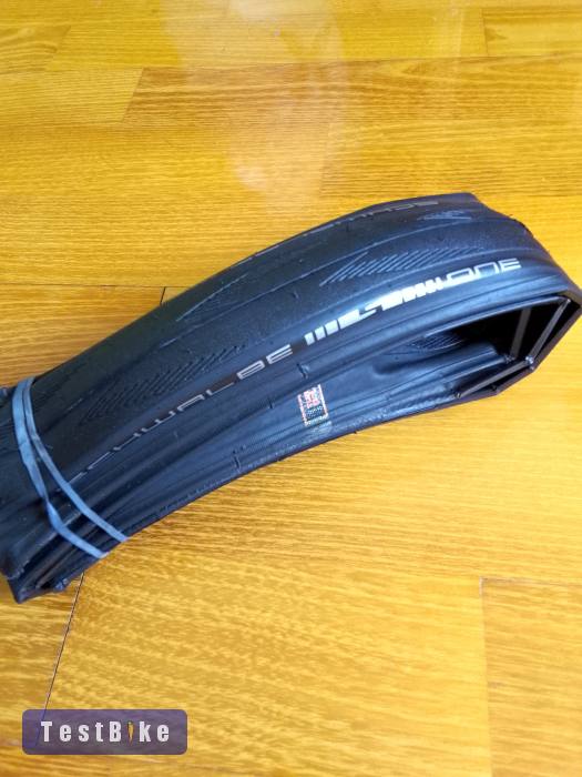 Új Schwalbe One 28mm és gumik