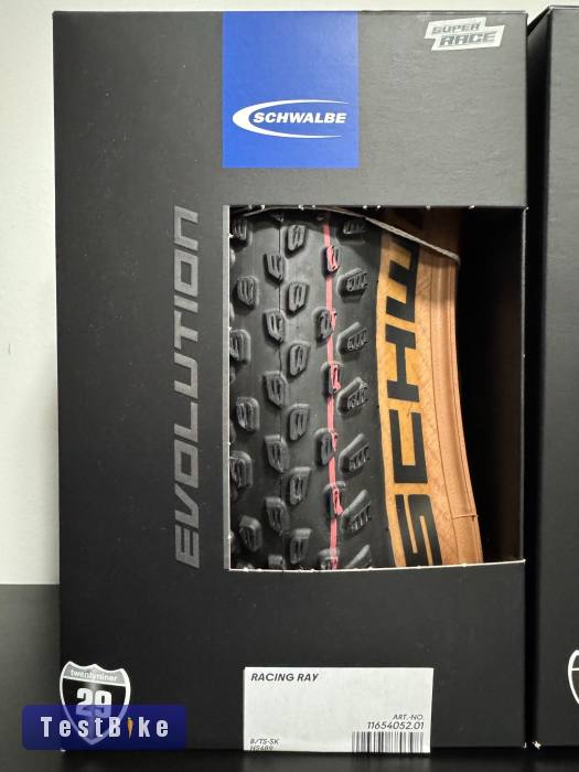 Új Schwalbe Racing Ray + Racing Ralph Super Race 29x2.35