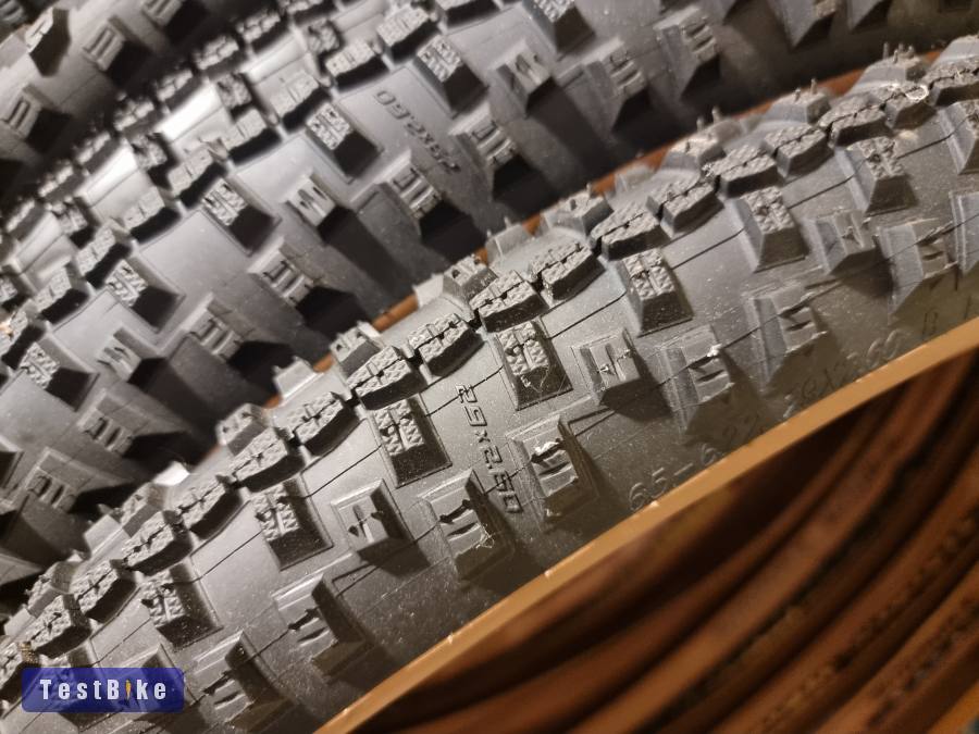 Új Schwalbe Smart Sam Barna oldal Nobby Nic fekete 29 x 2.6