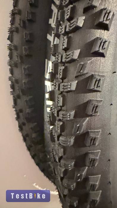 Új Schwalbe Smart Sam 29x2.25 külső gumi pár + 2 db Impac sz