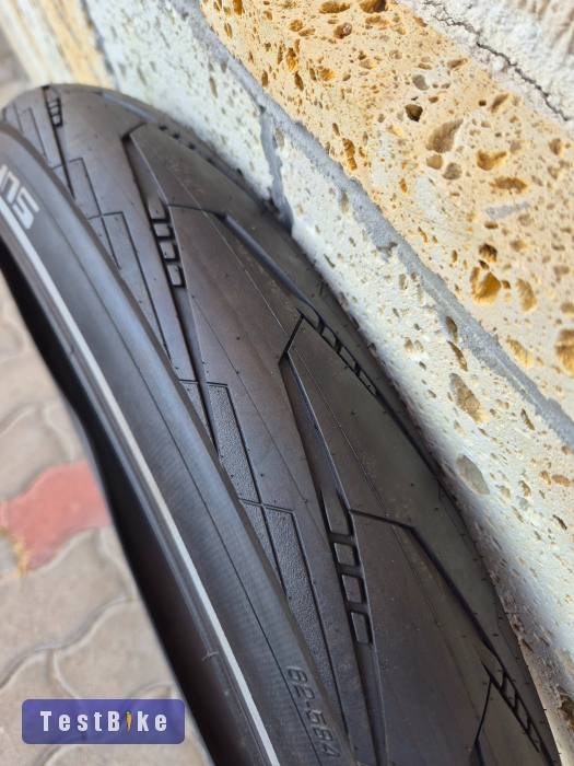 Új schwalbe super moto 27,5 x 2,40