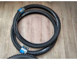 Új Schwalbe Tough Tom 27,5x2,25 külső párban