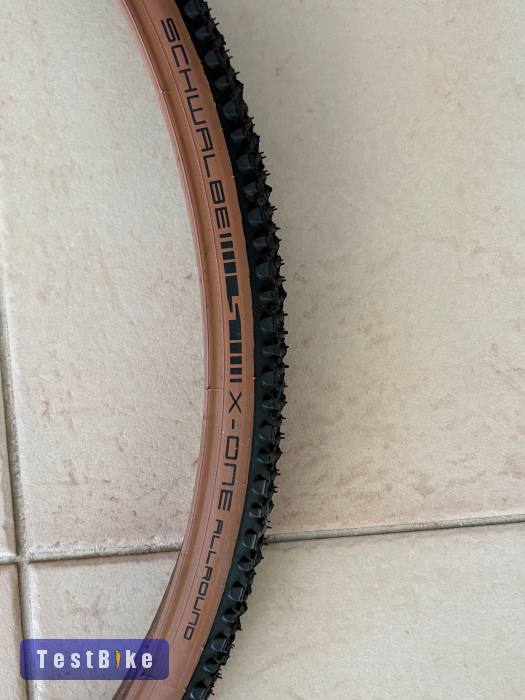 Új Schwalbe X-One Allround 622-33 ( 28X1.30 ) külső gumi