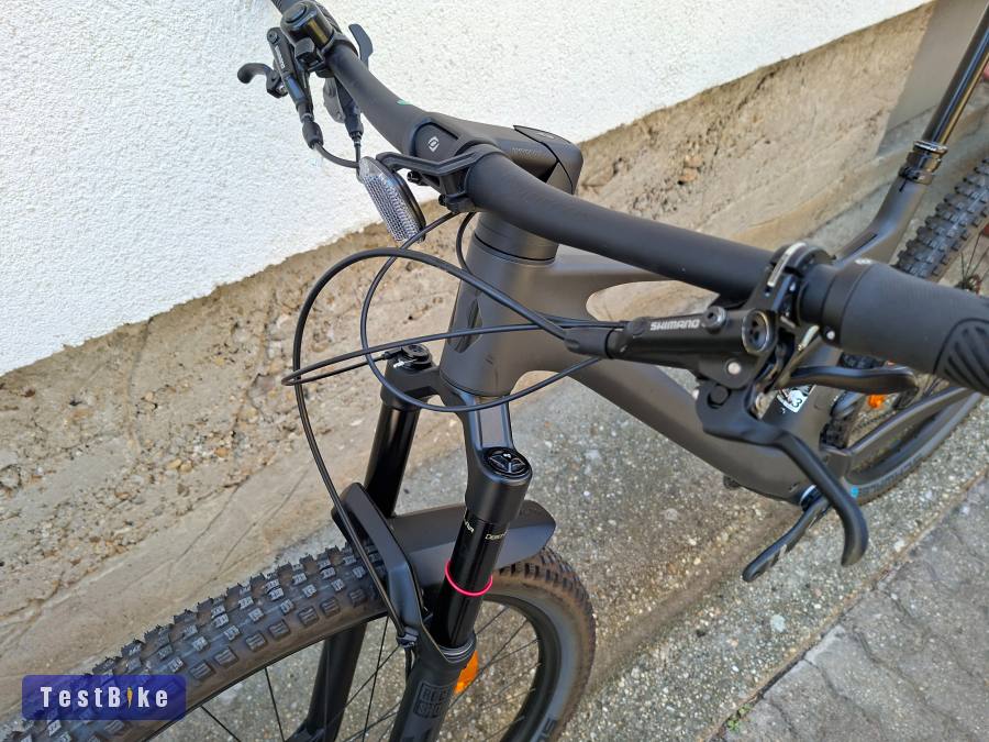 Új Scott Spark 940 karbon trail mtb