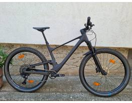 Új Scott Spark 940 karbon trail mtb
