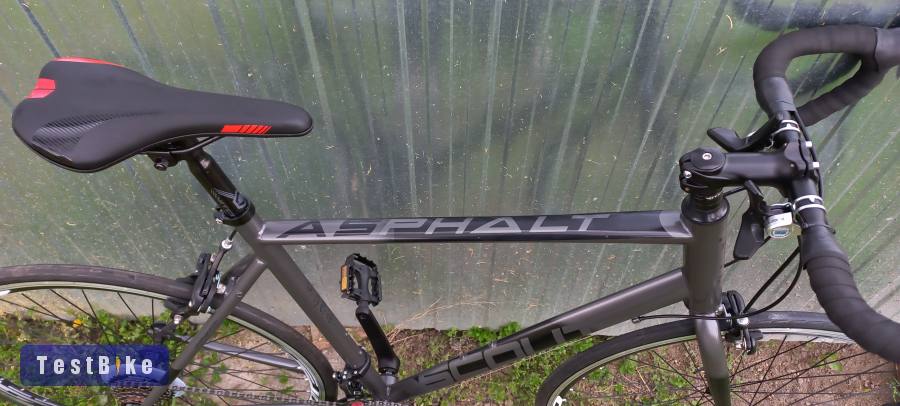 Új Scout országúti kerékpár