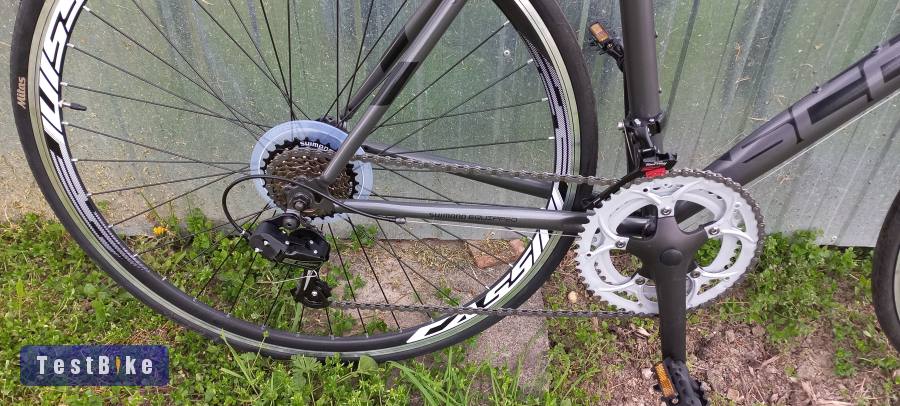 Új Scout országúti kerékpár