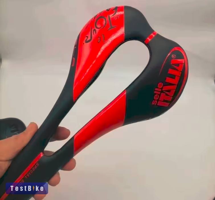 Új Selle Italia - Le Tour de France SLR PU héjú nyereg