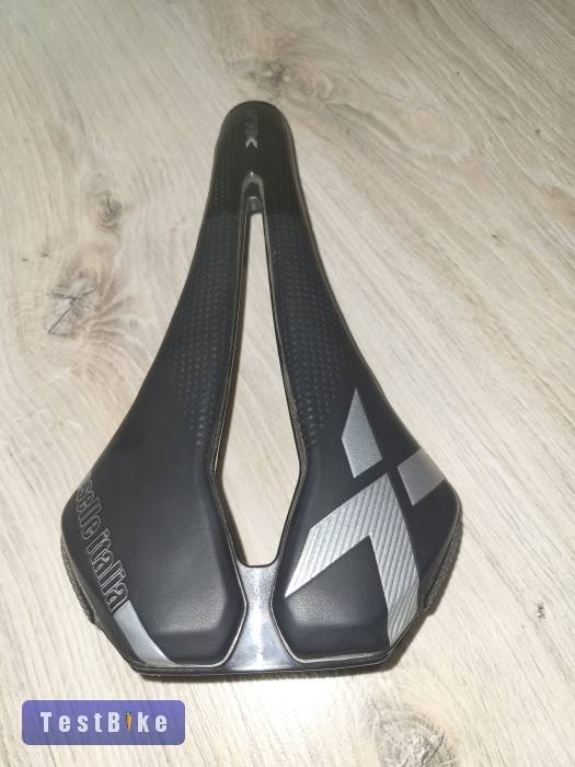 Új Selle Italia X-LR Ti Superflow kerékpárnyereg 145 mm