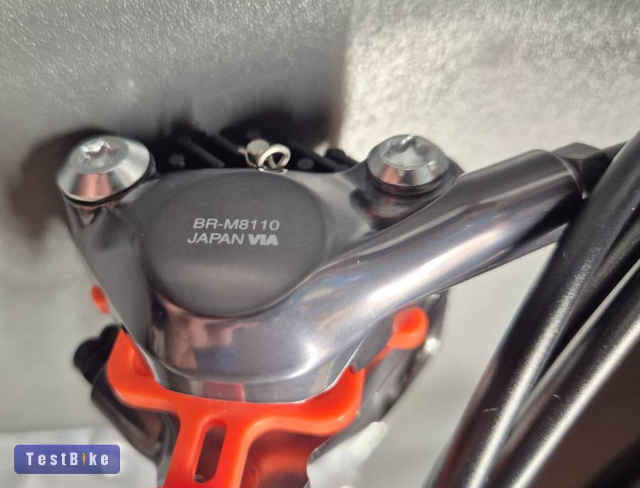 Új Shimano BR-M8110 féktest + fékkábel