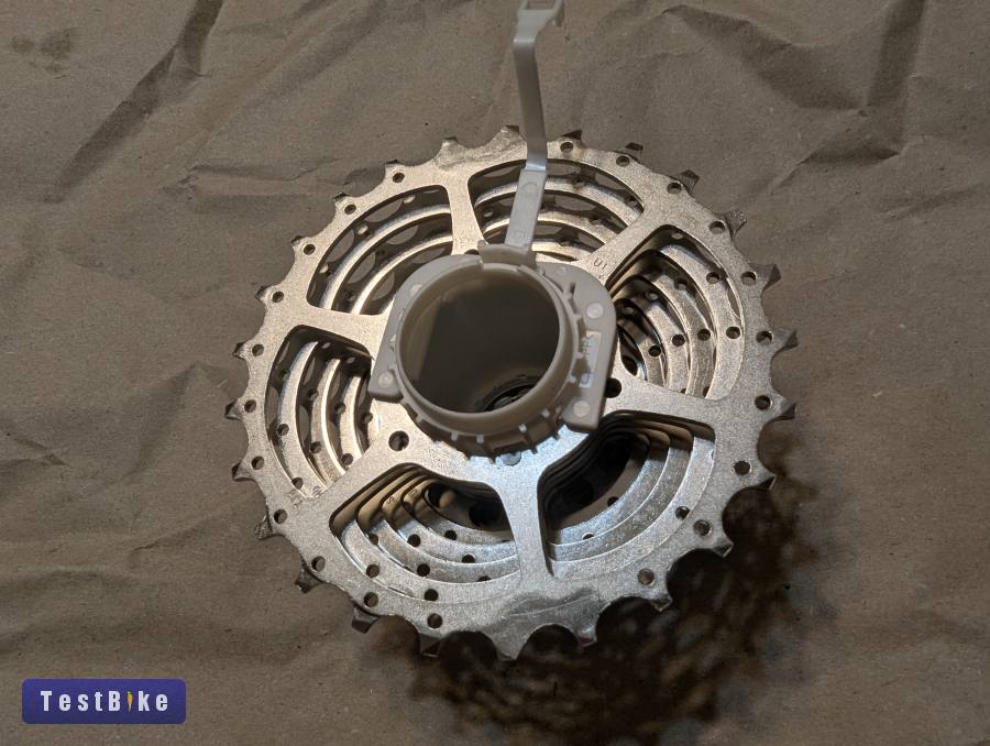 ÚJ Shimano HG50 12-25t 9 sebesség 