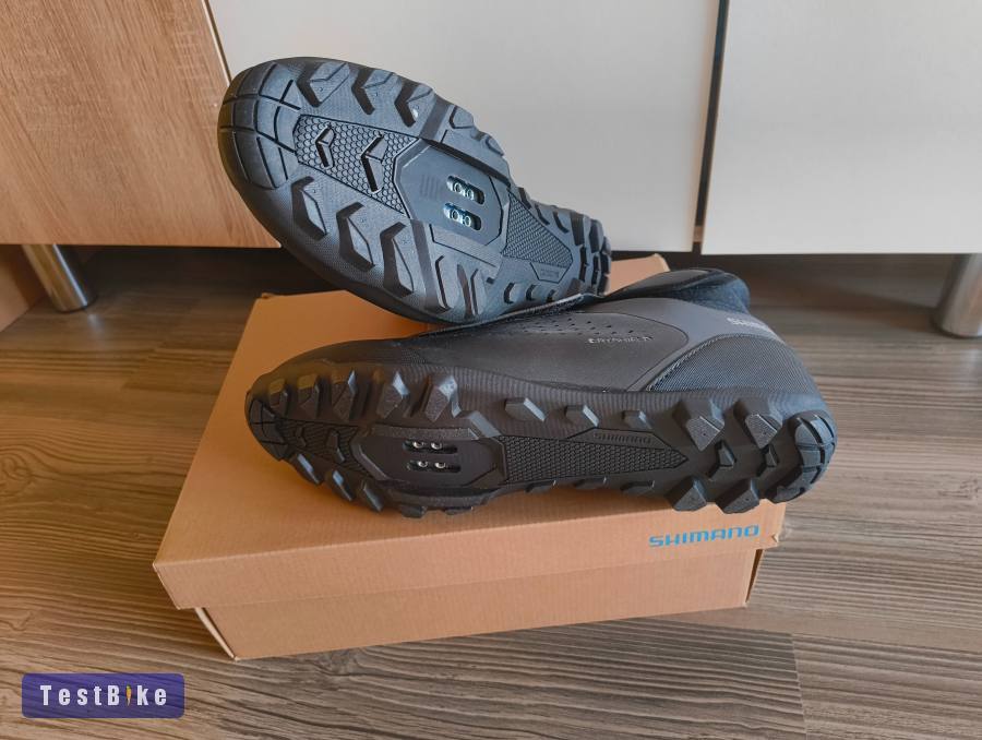 Új Shimano SH-MW501 47.