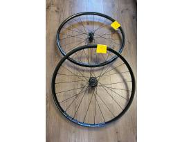 Új Shimano MT620 29" Boostos, Tubeless ready, MicroSpline