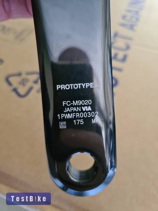 Új Shimano xtr 2x11 hajtómű és új xtr első váltó