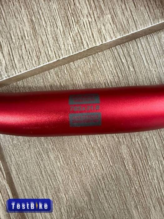 Új Sixpack Kamikaze piros kormány eladó 31,8 / 780mm  / 18mm