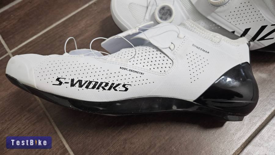 ÚJ Specialized S-Works Ares 44 országúti cipő eladó