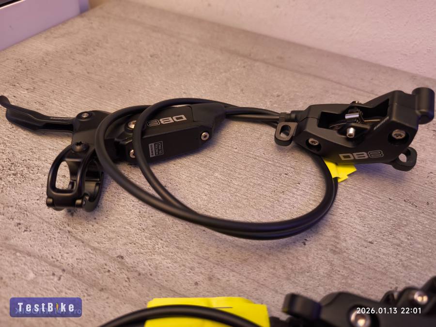 Új Sram DB8 4 dugattyús hidraulikus tárcsafék (első-hátsó)