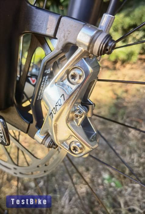 Új Sram level ultimate stealt silver 4 dugattyús 