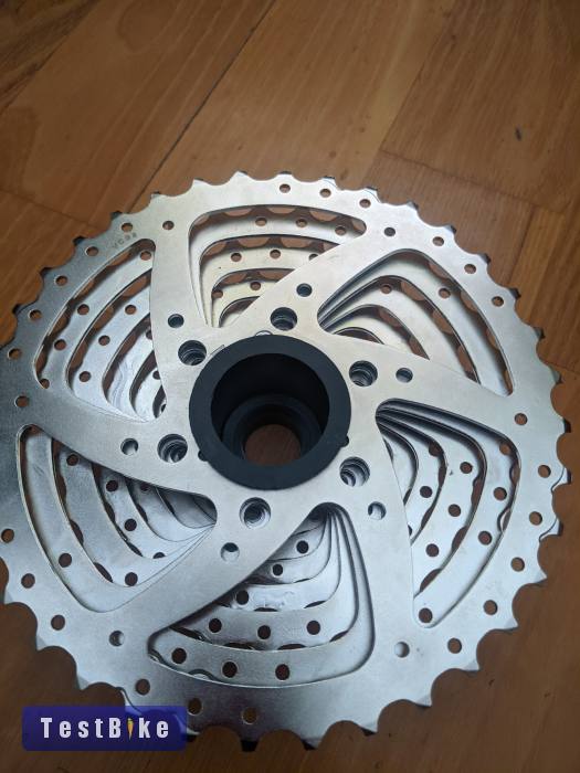 Új SunRace sor 9s 11-36