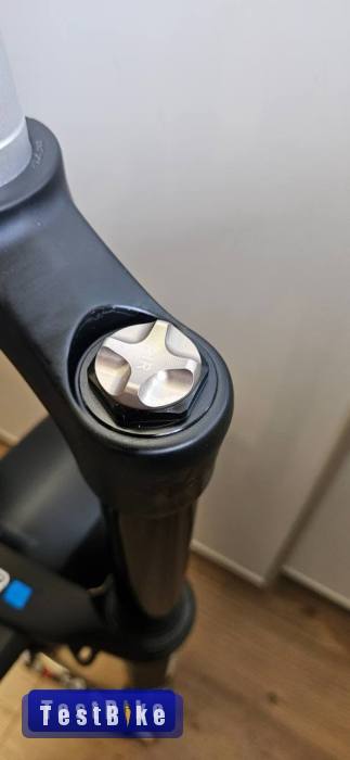 Új Suntour Aion 35, 27,5, Boost, 150mm, vágatlan nyak 270mm