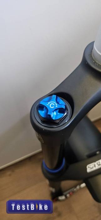 Új Suntour Aion 35, 29er, Boost, 150mm, vágatlan nyak 270mm