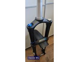 Új Suntour Aion 35, 29er, Boost, 150mm, vágatlan nyak 270mm