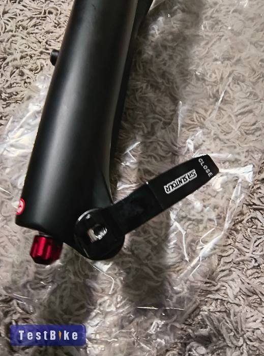 Új Suntour Mobie 45 Air E-bike, Cargo bike teleszkóp olcsón