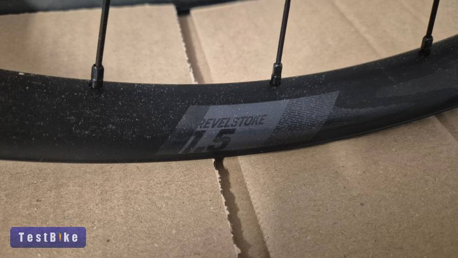 Új Syncros Revelstoke 1.5 29" MTB kerékszett