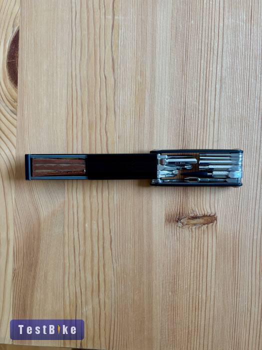 új Topeak Tubi 18 multitool tubeless repair kit