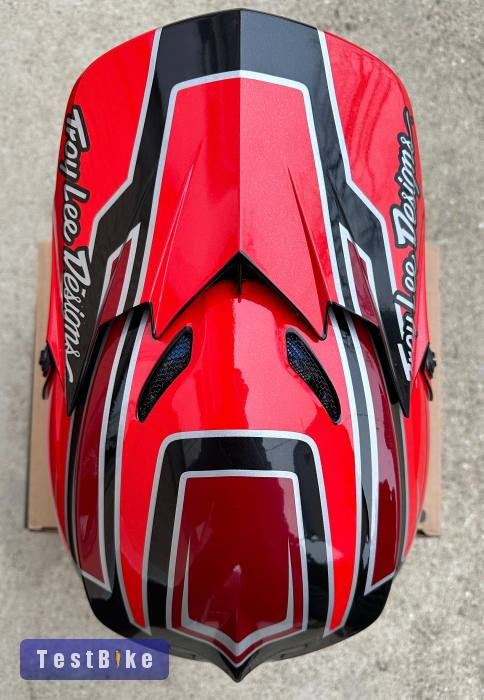 Új Troy Lee Designs GP piros/fekete sisak, bukósisak (S/M)