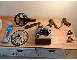 Új/Újszerű Shimano GRX 820 szett 1×12