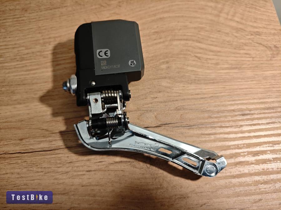 Új Ultegra FD-6770 di2 első váltó 