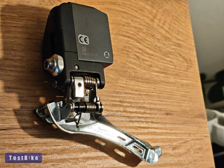Új Ultegra FD-6770 di2 első váltó 