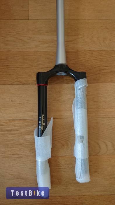 Új villanyak+32mm becsúszók (CSU) RockShox Revelation 29es