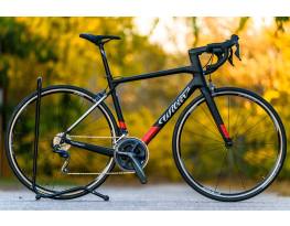 Új Wilier Garda (M) full karbon országúti kerékpár