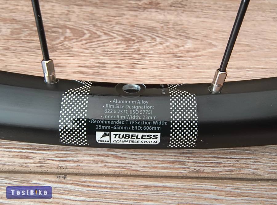 Új WTB-Novatec-Dt Swiss tubeless MTB/XC/gravel kerékszett
