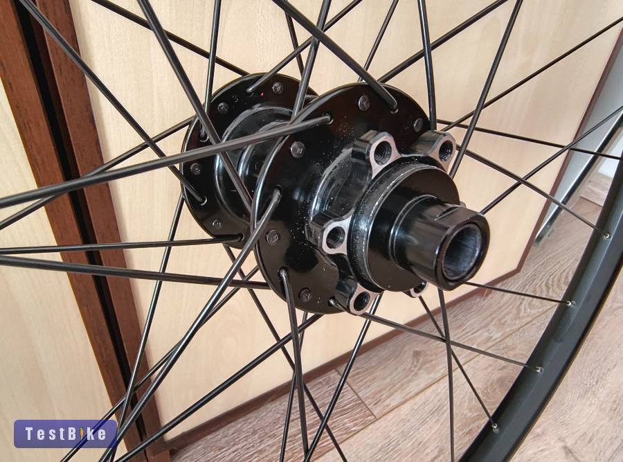 Új WTB-Novatec-Dt Swiss tubeless MTB/XC/gravel kerékszett