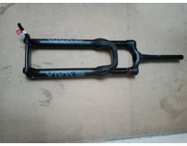 Új RockShox yari 150mm 29boostos