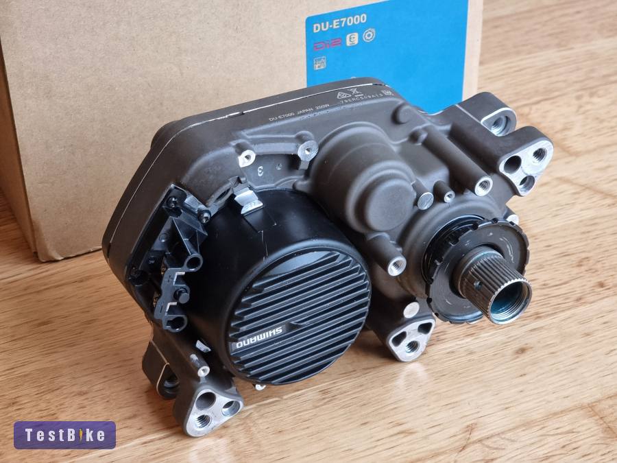 újsz. 15 km futott Shimano Steps DU-E7000 e-bike motor 60nm