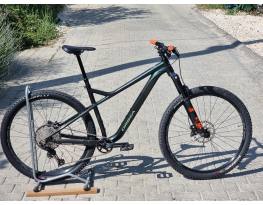 újsz. 2022 Orbea Laufey H-LTD csúcs trail bicó FOX Shimano 4