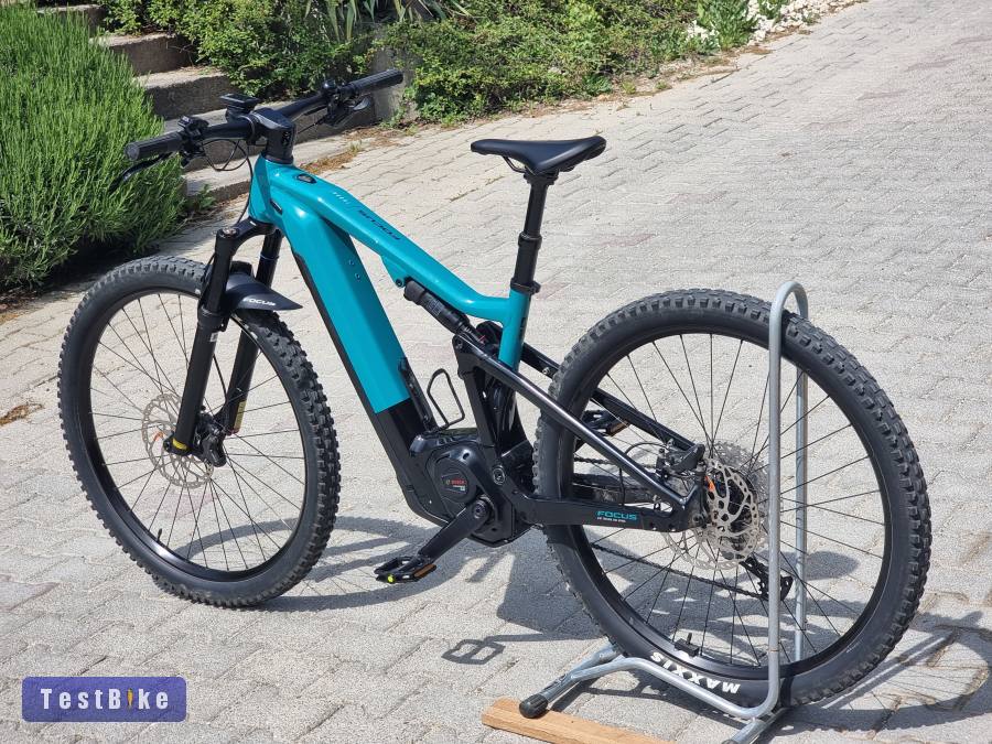 újsz. 2023 Focus Thron Bosch CX 85nm Smart Shimano 4dugattyú