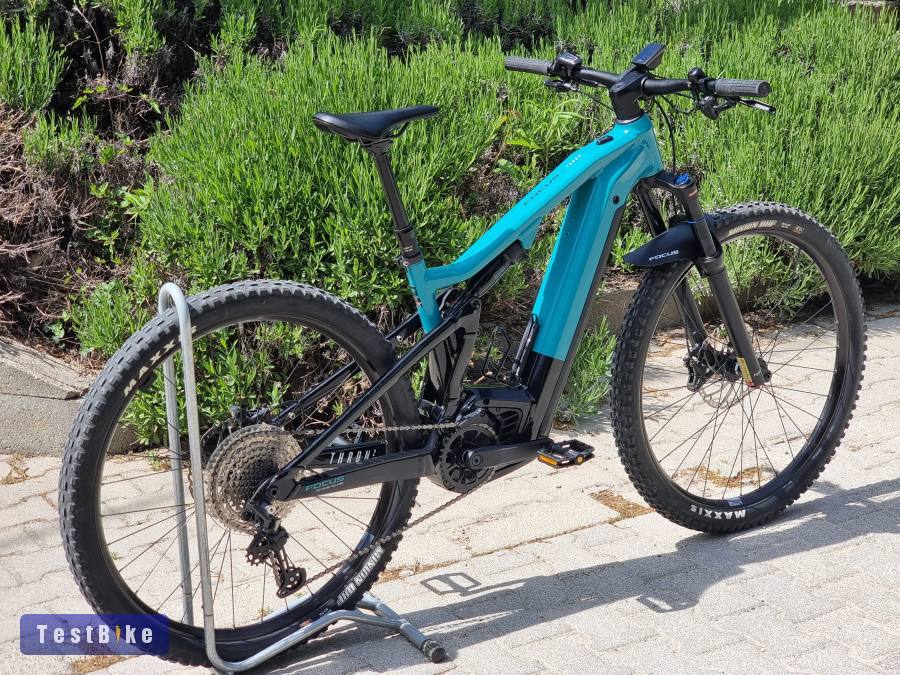 újsz. 2023 Focus Thron Bosch CX 85nm Smart Shimano 4dugattyú