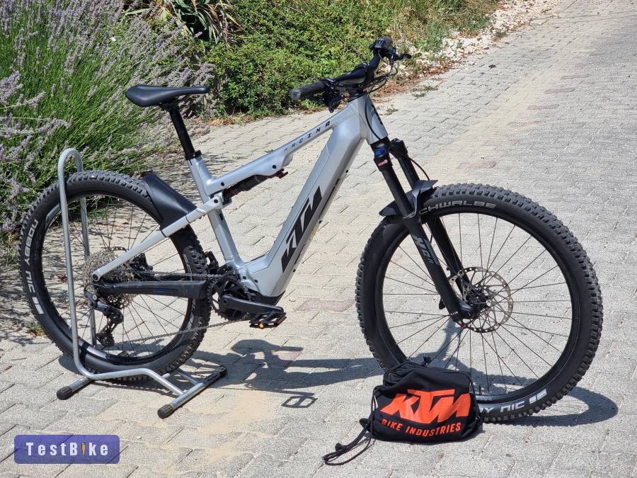 Újsz. 600km KTM Bosch Smart 85nm 750wh 4 dugattyús Rock Shox