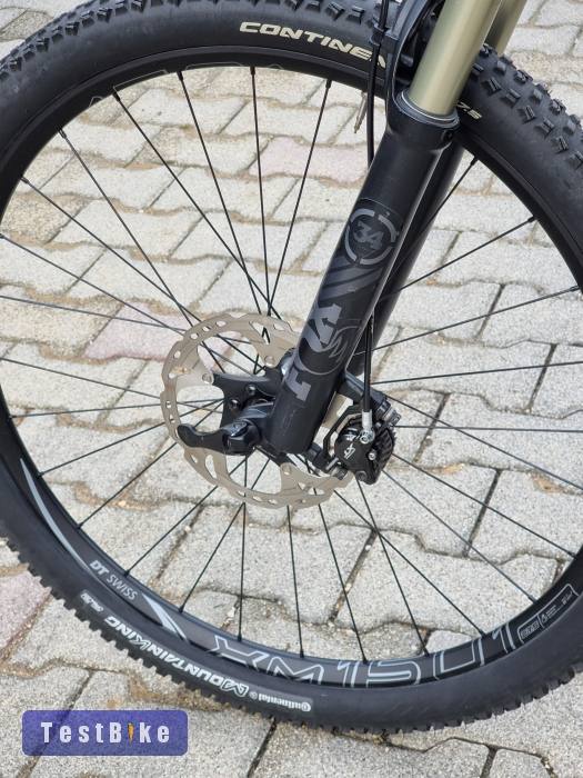 AKCIÓ: újsz. top Canyon MTB full Shimano XT FOX34 DT Swiss