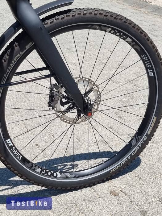 Újsz. csúcs Simplon eMTB Bosch CX Shimano XT 4duga DT Swiss 