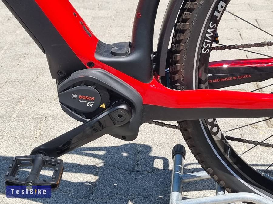 Újsz. csúcs Simplon eMTB Bosch CX Shimano XT 4duga DT Swiss 