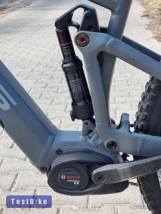 Újsz. Focus SAM superenduro ebike Domain 170mm Bosch CX 85nm