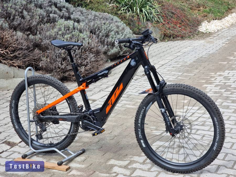 Újsz. KTM ebike 1169 km FOX Bosch 85nm Smart 750Wh XT 1*12  