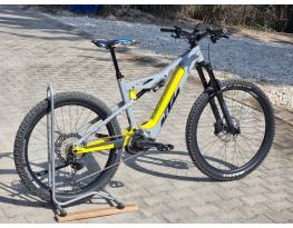 Újsz. KTM fully Ebike Bosch CX4gen Smart 750Wh Rock Shox FOX