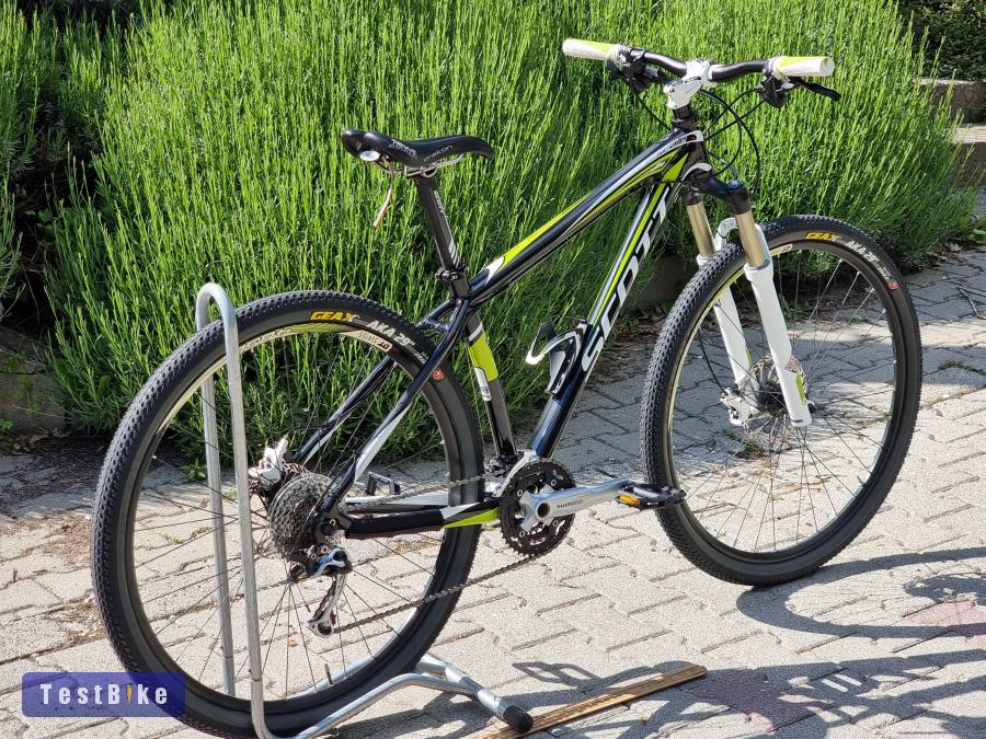 újsz. Scott Scale Elite felső kat. MTB Shimano XT Rock Shox 